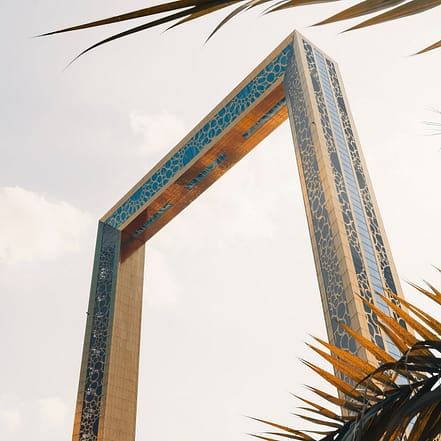Dubai Frame + Dolphin & Seal Show – Dubai Dolphinarium – Combo – Must-see attractions JUZN.com Special Offers, Deals & Discounts
