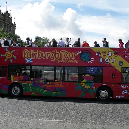 Hop on Hop off Edinburgh Bus Tours – Sightseeing and Tours JUZN.com Special Offers, Deals & Discounts