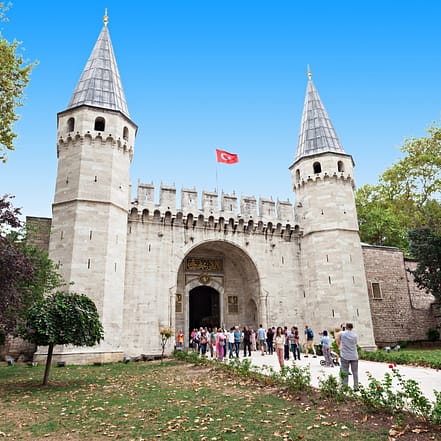 Topkapi Palace: Guided Tour – Top-Rated Attractions JUZN.com Special Offers, Deals & Discounts