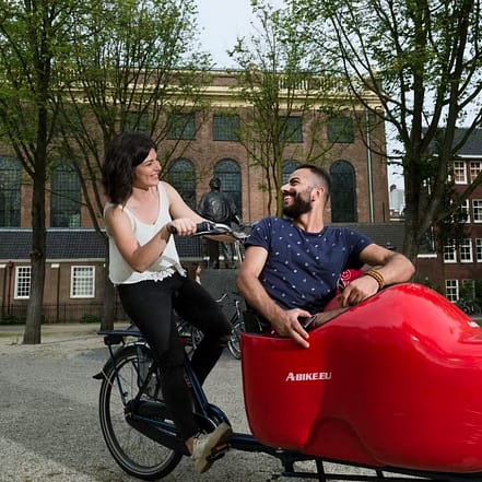 Amsterdam: Guided Bike Tour – Sightseeing and Tours JUZN.com Special Offers, Deals & Discounts