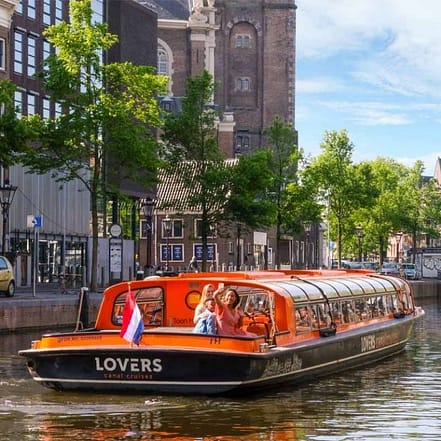 Amsterdam: Lovers Canal Cruise from Central Station – Recently Added Experiences JUZN.com Special Offers, Deals & Discounts