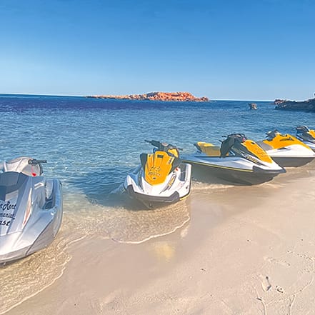 Jetski Daymaniyat Island Trip – Daymaniyat coast water sports – Sightseeing and Tours JUZN.com Special Offers, Deals & Discounts