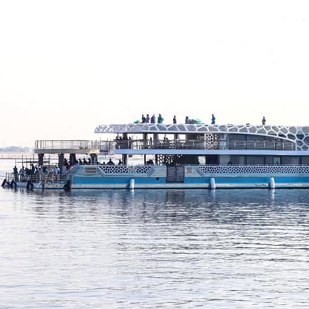 Lotus Royale Dinner Cruise – Boat Tours and Cruises JUZN.com Special Offers, Deals & Discounts