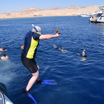 Half-day Snorkeling Boat trip with lunch and drinks from Sharm El Sheikh – Sightseeing and Tours JUZN.com Special Offers, Deals & Discounts