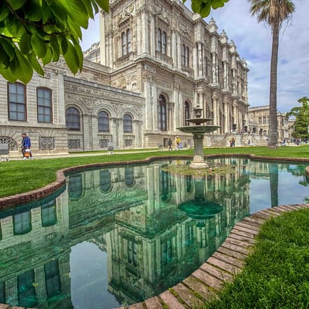 Dolmabahce Palace Skip-the-Line Entry & AudioGuide – Sightseeing and Tours JUZN.com Special Offers, Deals & Discounts