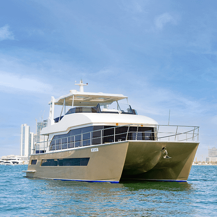 2 Hour Yacht Tour in Dubai Marina with Breakfast or BBQ – Boat Tours and Cruises JUZN.com Special Offers, Deals & Discounts